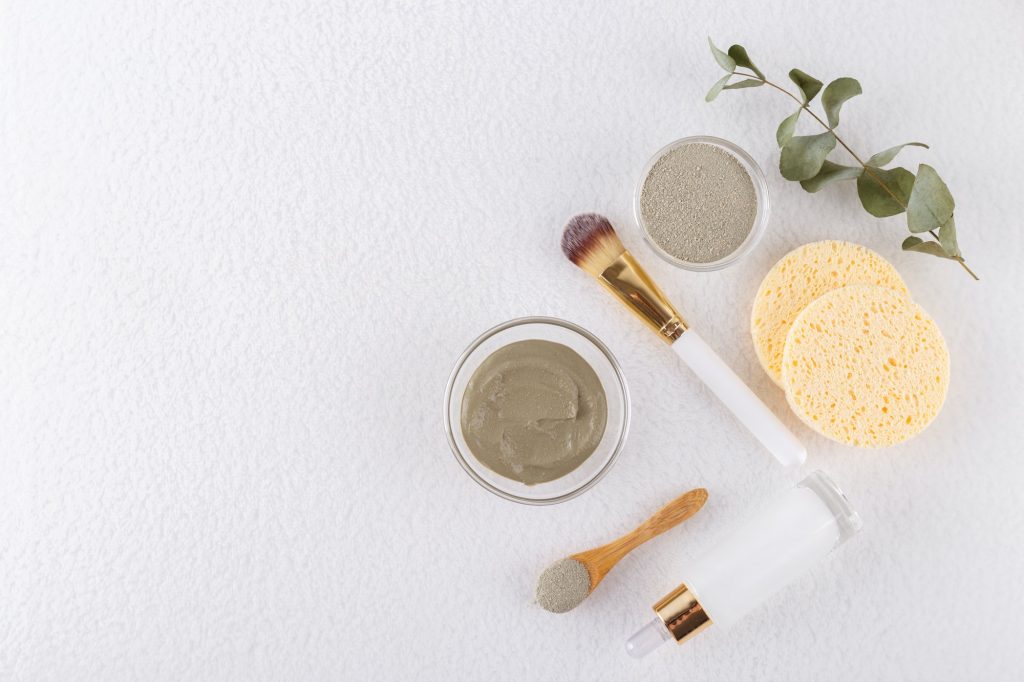 Cosmetic clay for face and hair